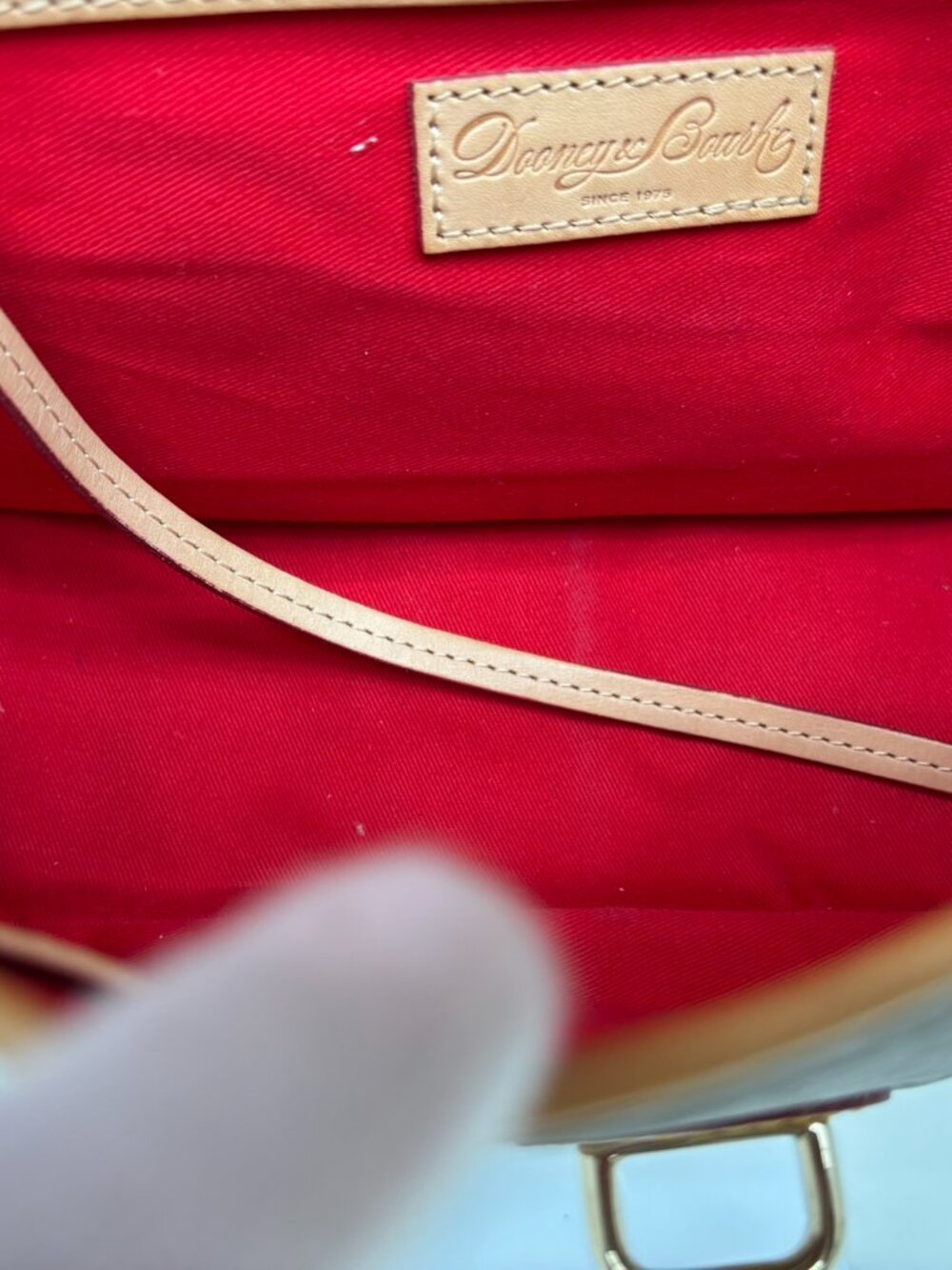 Vintage Dooney & Bourke All Weather Leather Equestrian Bag & Matching Pouch Set - Picture 2 of 9
